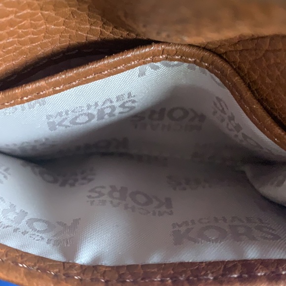 COPY - Michael Kors - Picture 3 of 12